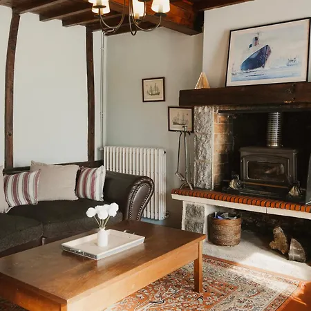 Maison De Campagne Dom wakacyjny Russy